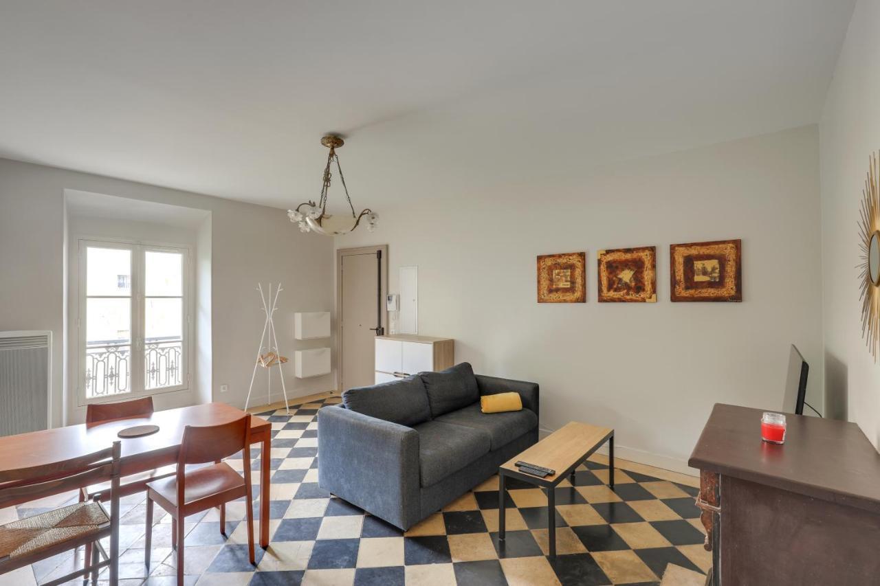 Le Richelieu Apartment Versailles Exterior photo