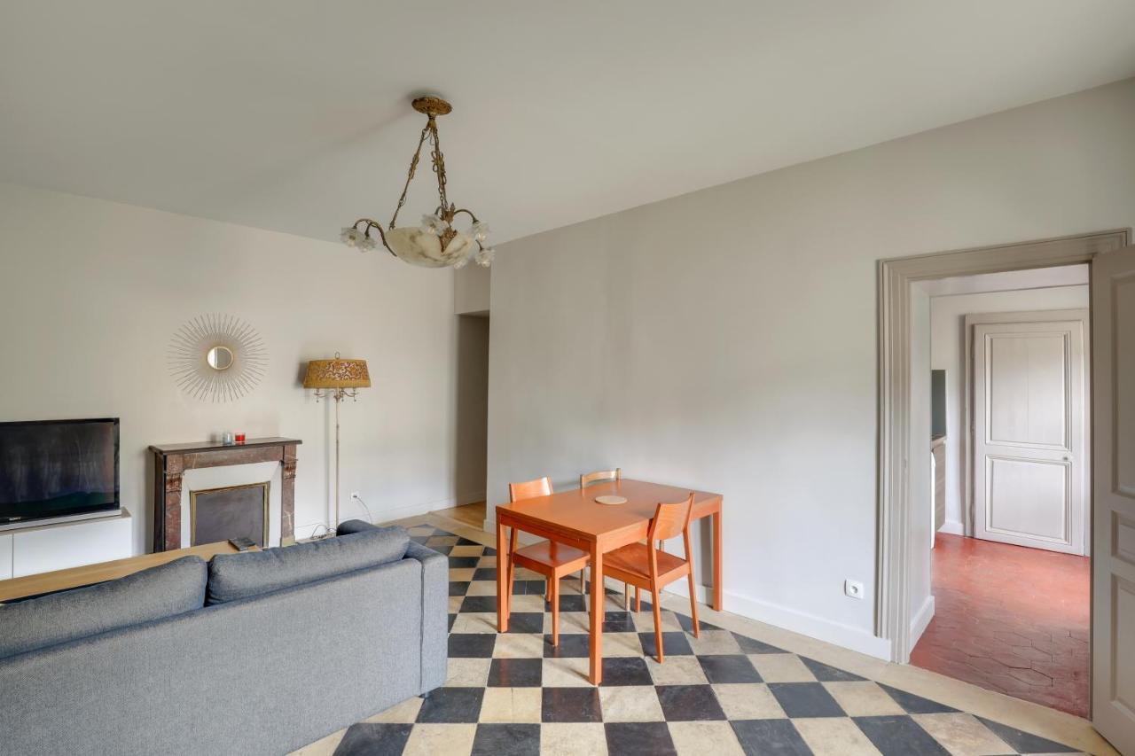 Le Richelieu Apartment Versailles Exterior photo